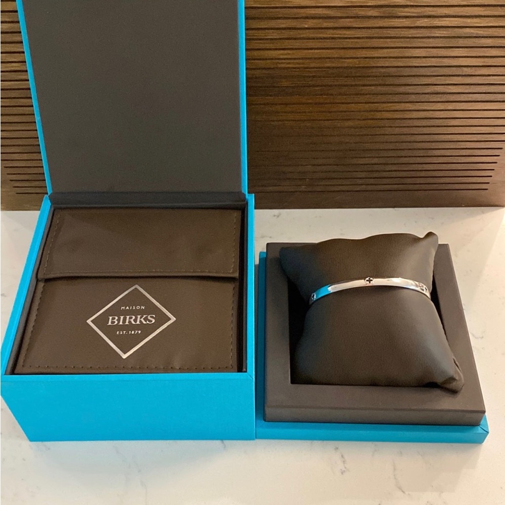 Sterling Silver Bangle